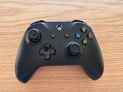 Microsoft xbox one controller - microsoft,